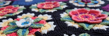 Stylecraft CAL: Frida's flowers deken