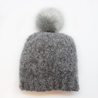 Breipatroon Garzato Fleece muts met pompon