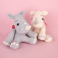 Amigurumi Festival Safari: Neushoorn Haakpakket - Inclusief Digitaal Patroon